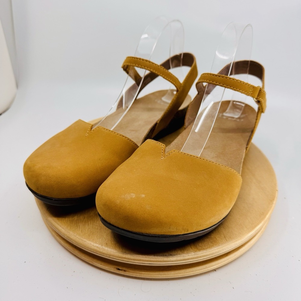 Dansko Rowan Shoes Womens 10.5 EU 41 Honey Brown Nubuck Comfort Casual - Picture 2 of 9